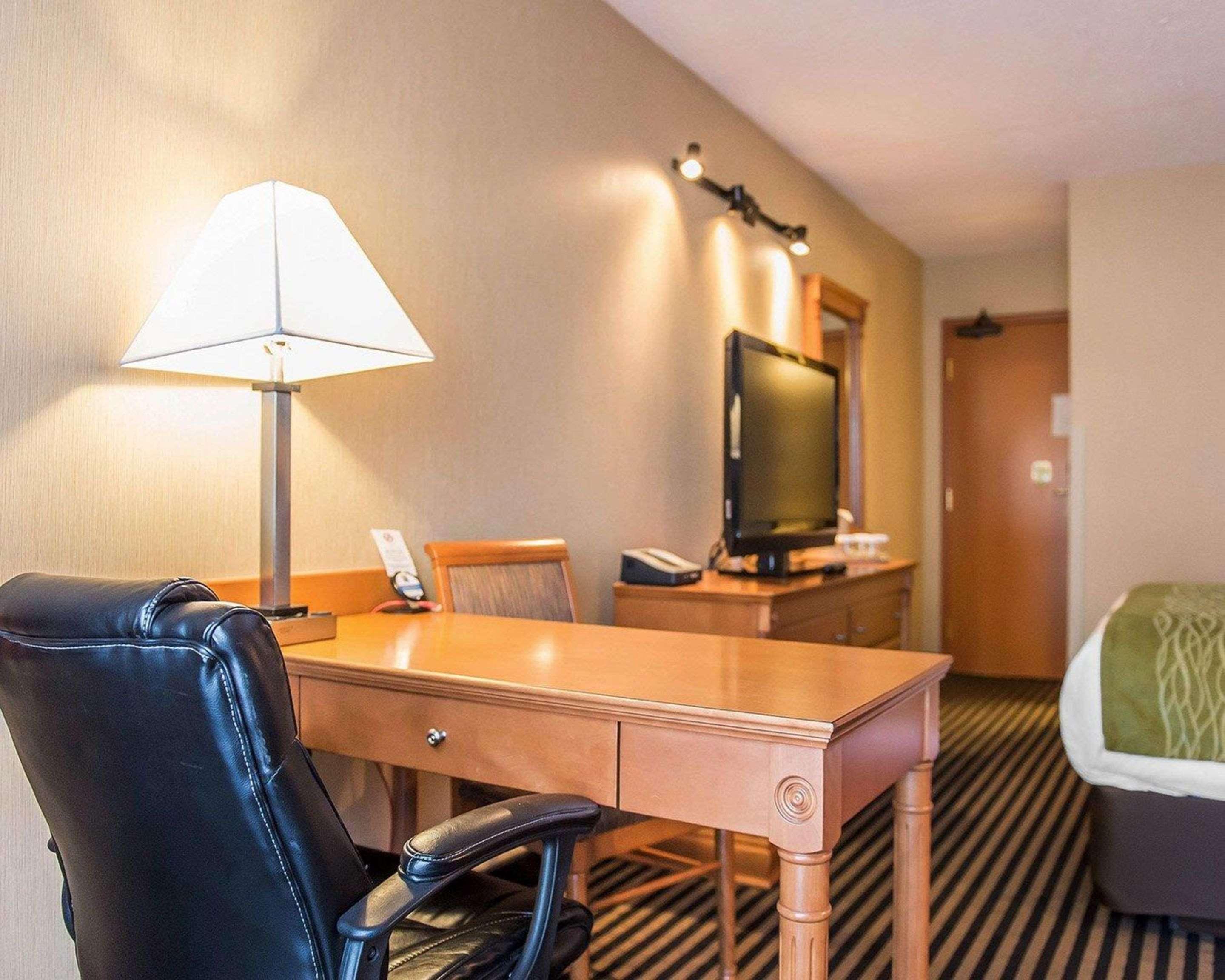 Comfort Inn Brockville Εξωτερικό φωτογραφία