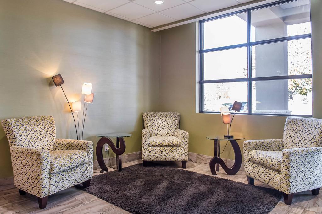 Comfort Inn Brockville Εξωτερικό φωτογραφία