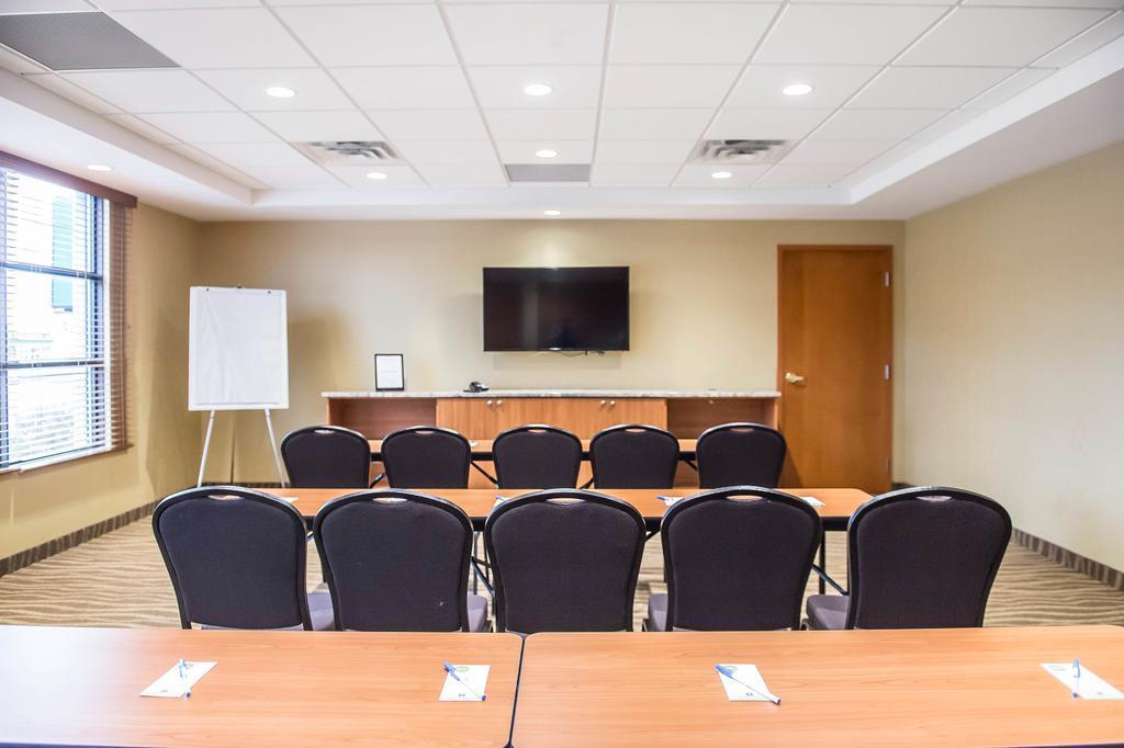 Comfort Inn Brockville Εξωτερικό φωτογραφία