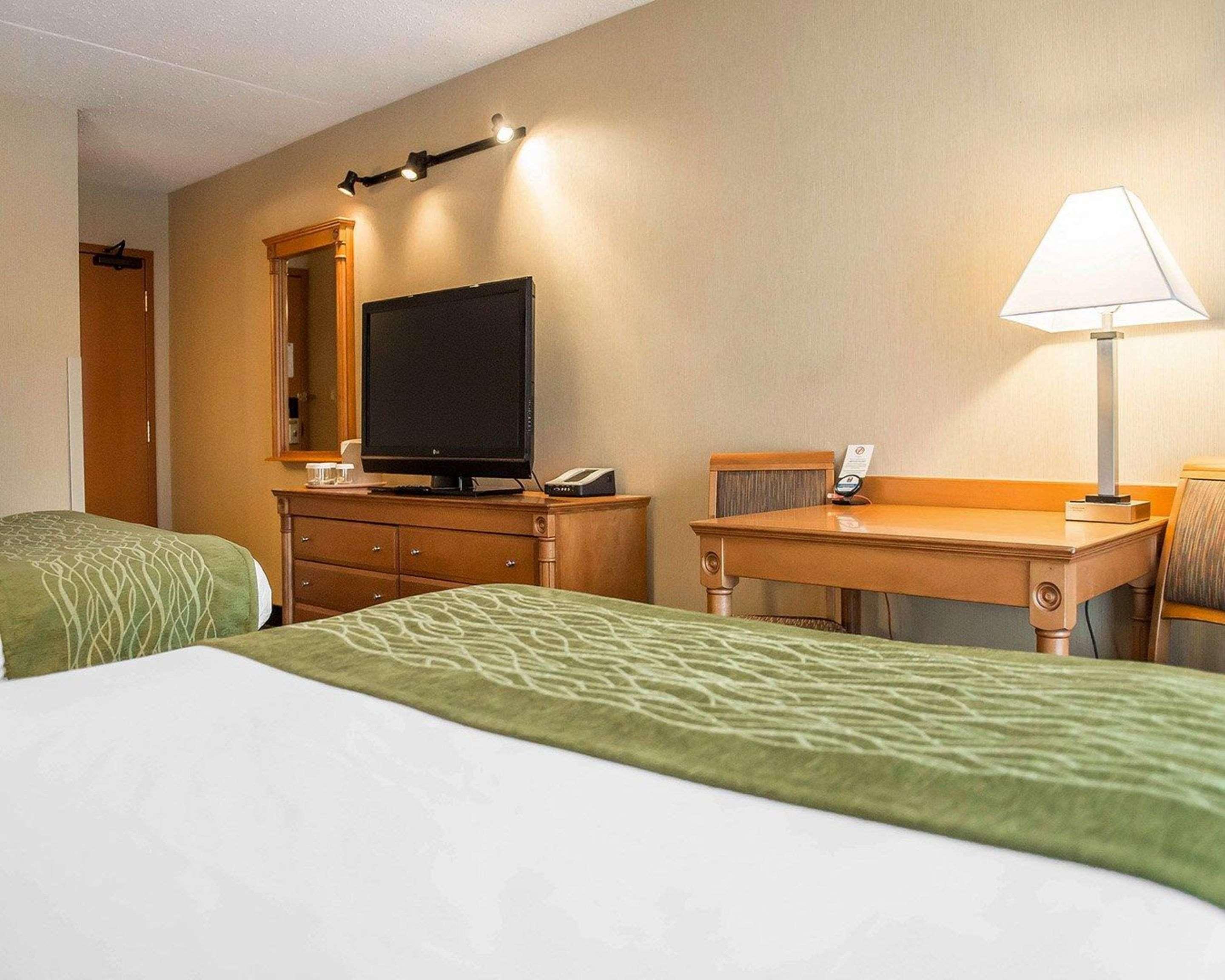 Comfort Inn Brockville Εξωτερικό φωτογραφία