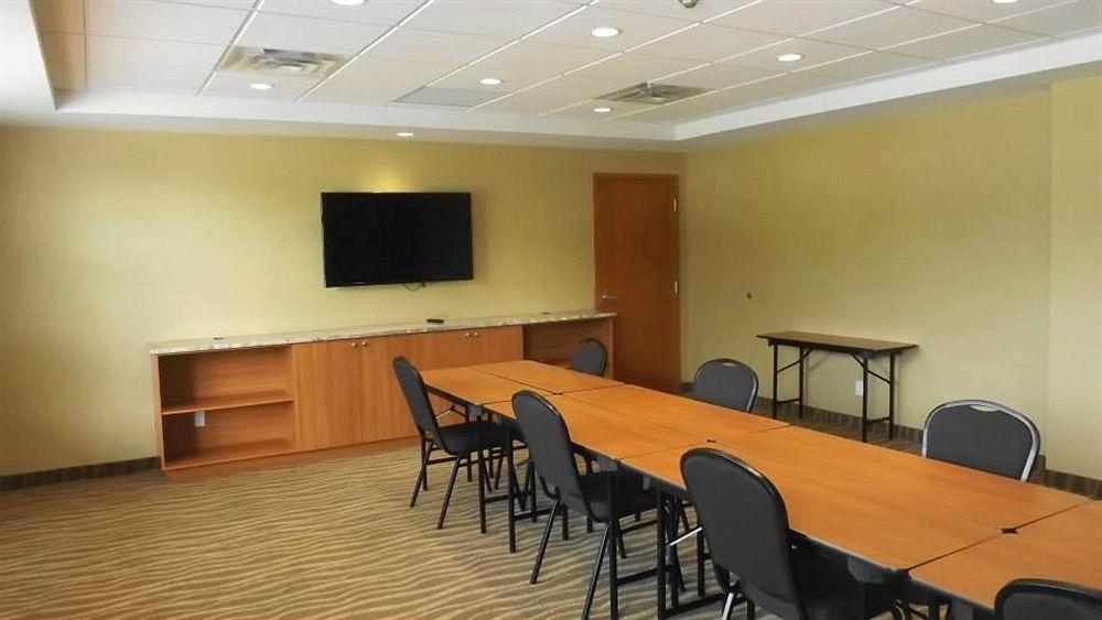 Comfort Inn Brockville Εξωτερικό φωτογραφία